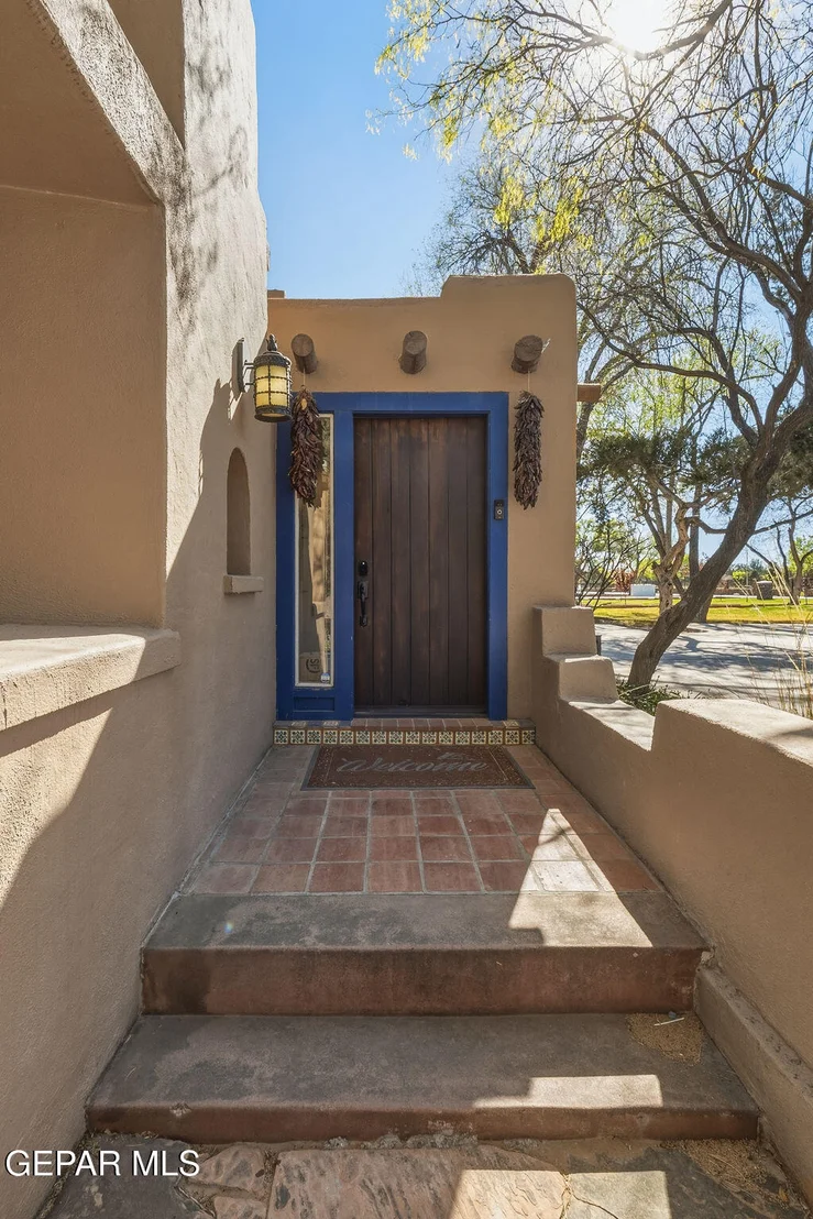 Photo of 300 ROSEMONT Drive