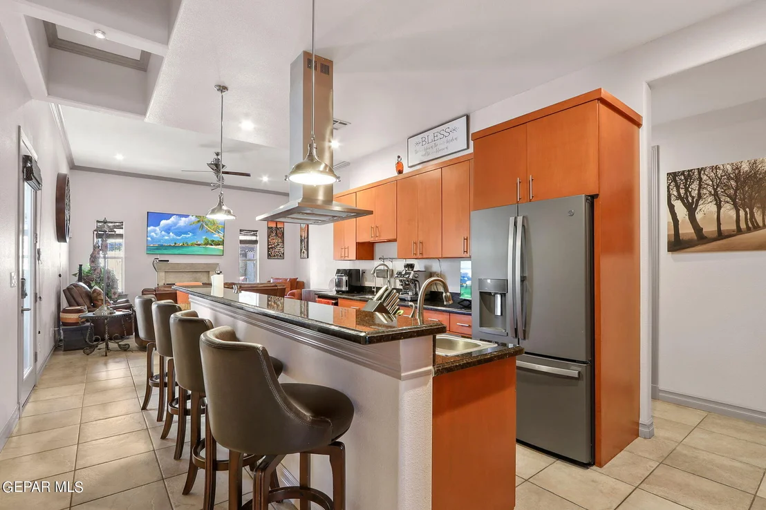 Photo of 6337 Franklin Bluff Dr Drive