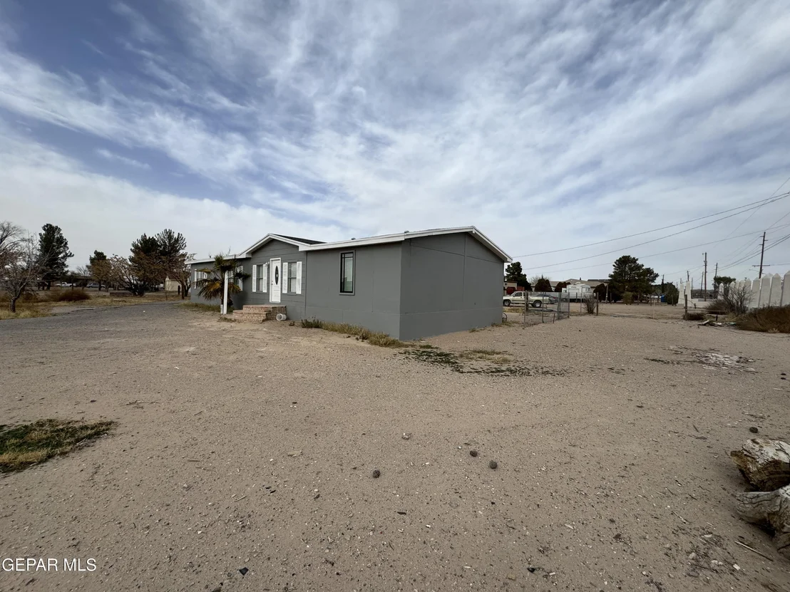 Photo of 241 Passmore Road