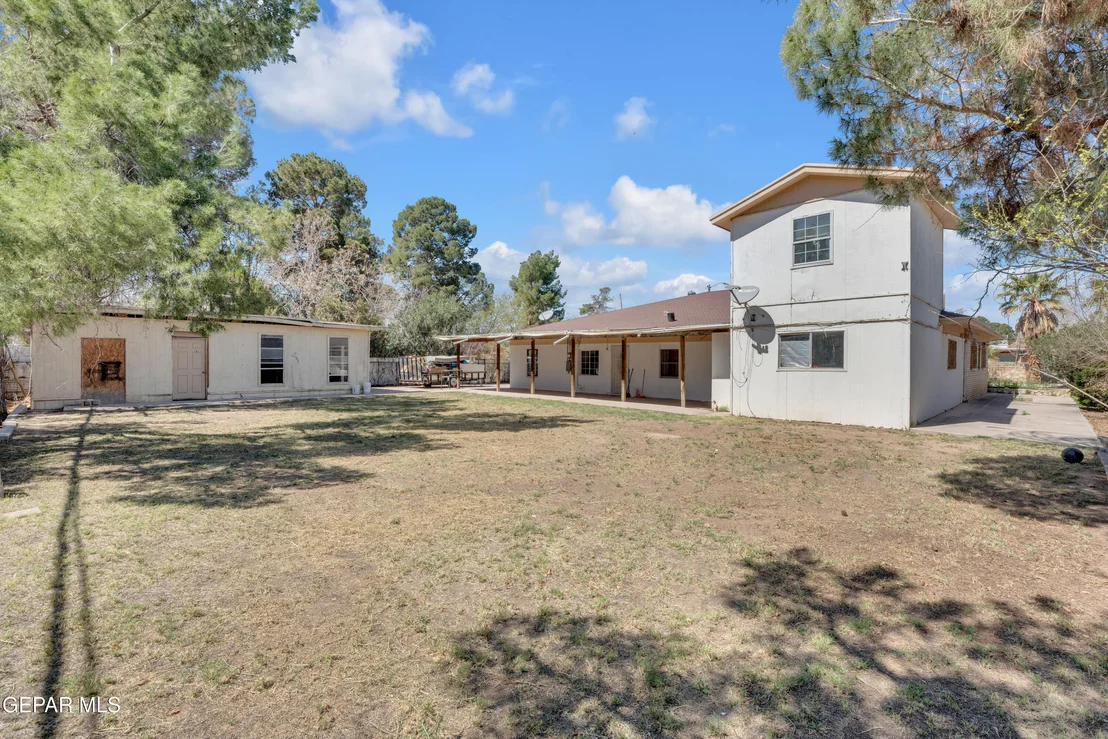Photo of 240 PRINCETON Way