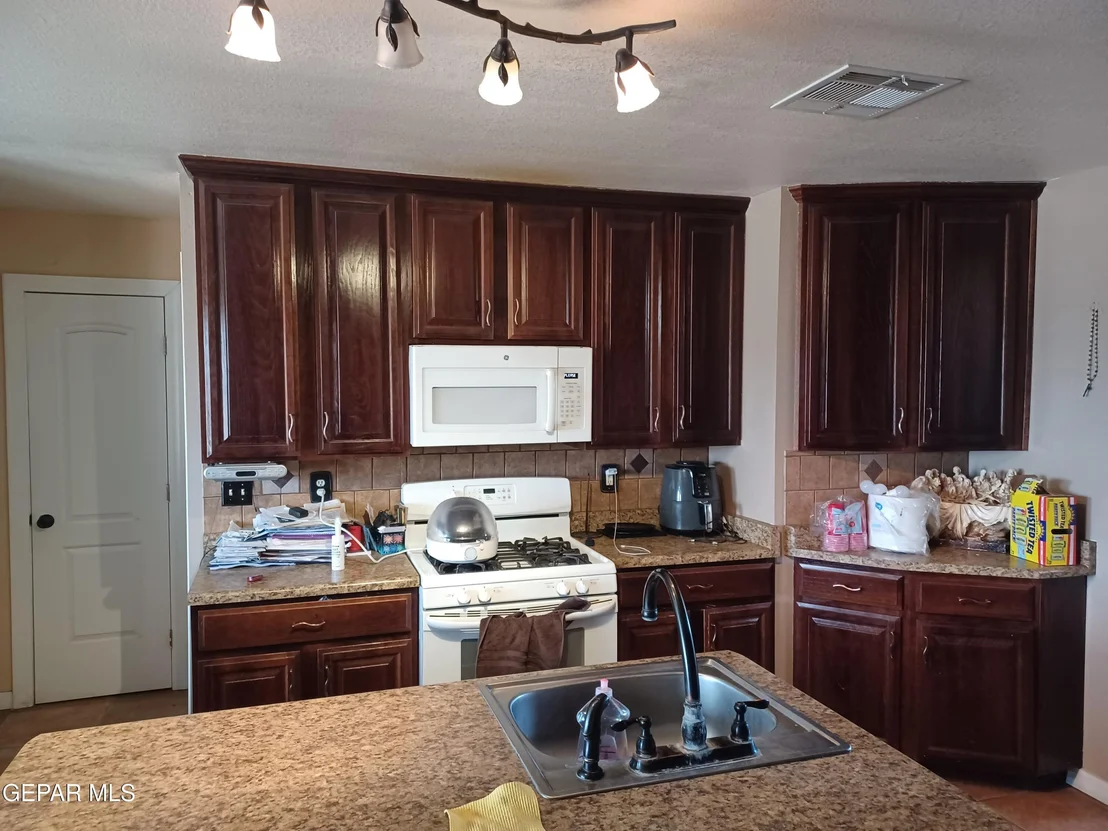 Photo of 14151 BUFFALO BILL Drive