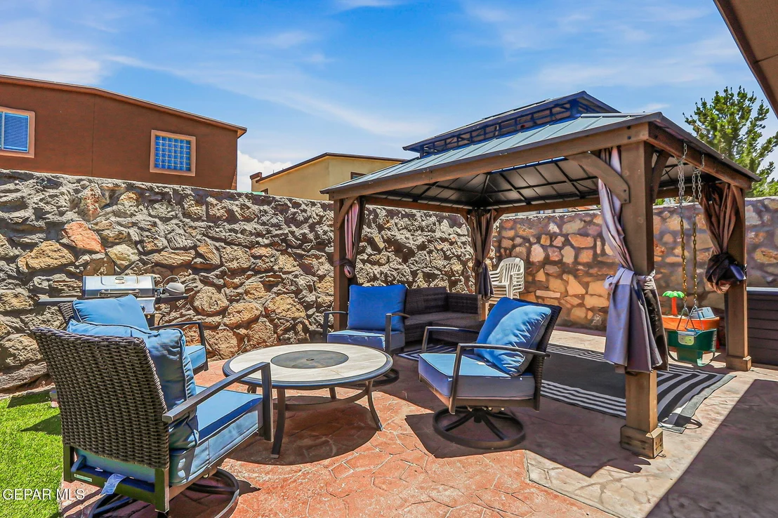 Photo of 3166 Hidden Valley Drive
