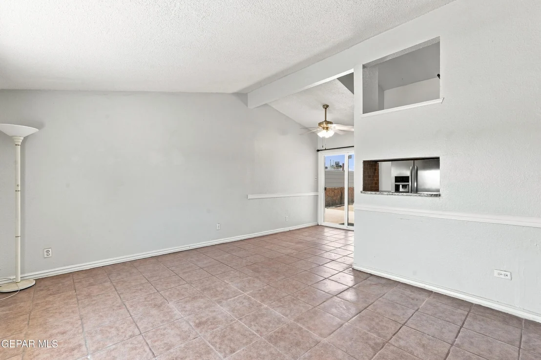 Photo of 6673 Tiger Eye Drive