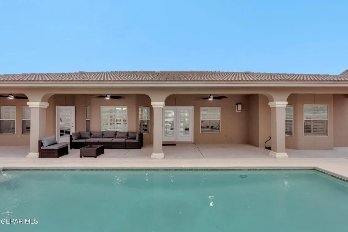 Photo of 6337 FRANKLIN RED Drive