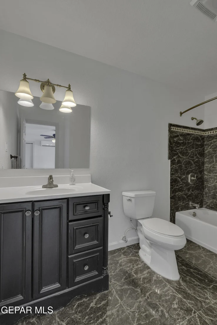 Photo of 943 Quail Mesa Drive
