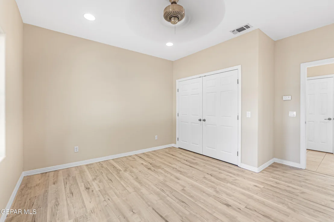 Photo of 1207 FIGHTING BUCK Avenue