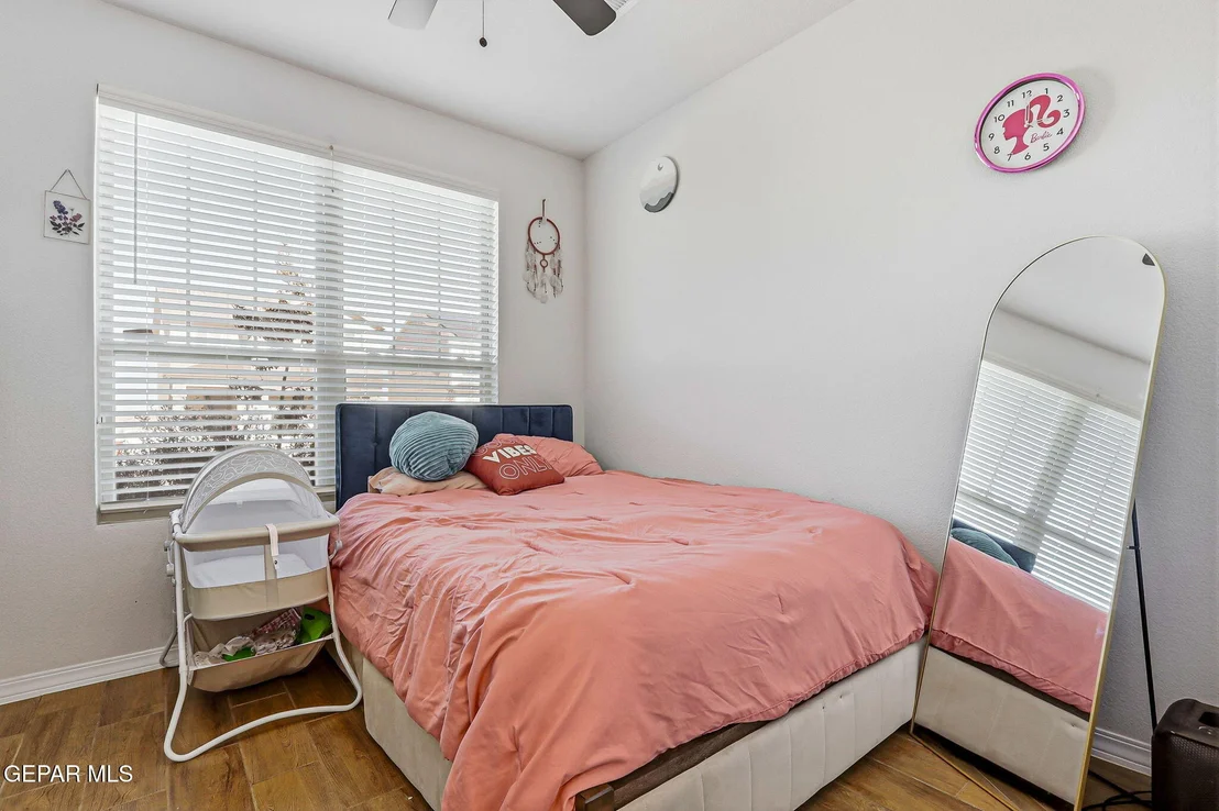 Photo of 6166 HIDDEN PASSAGE Avenue