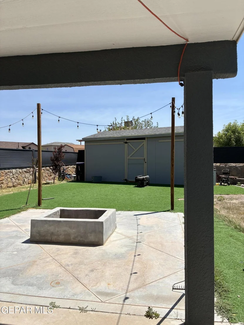 Photo of 7113 MESQUITE TREE Lane