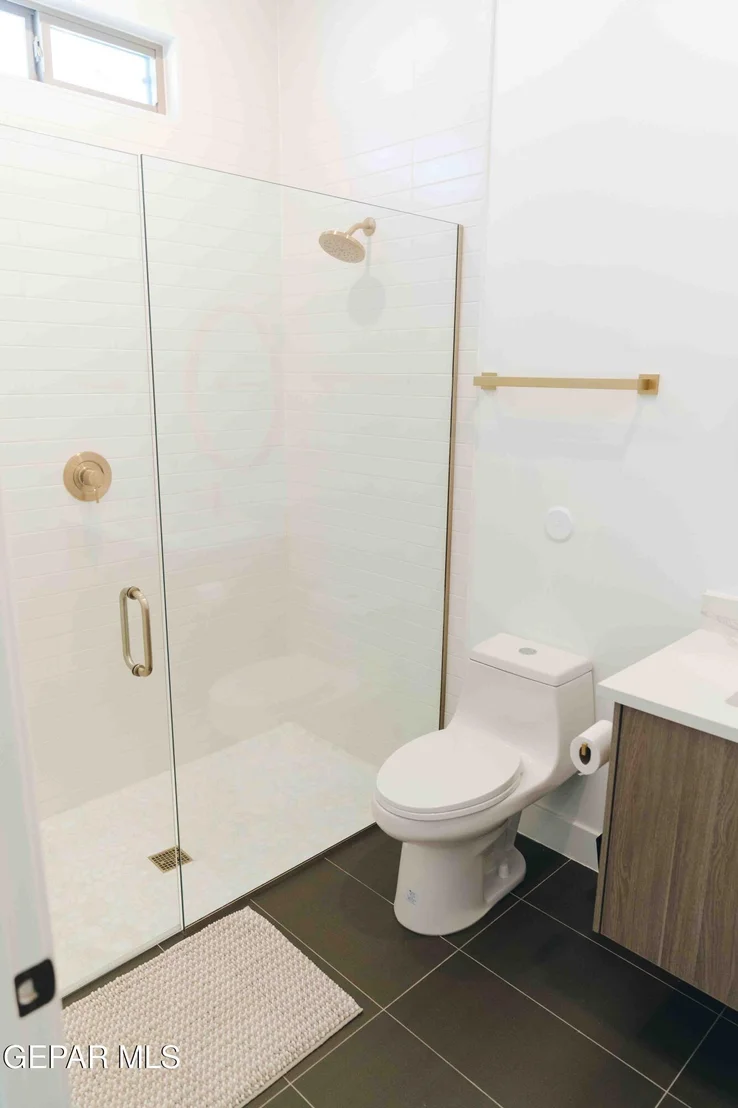 Photo of 653 BIR Circle