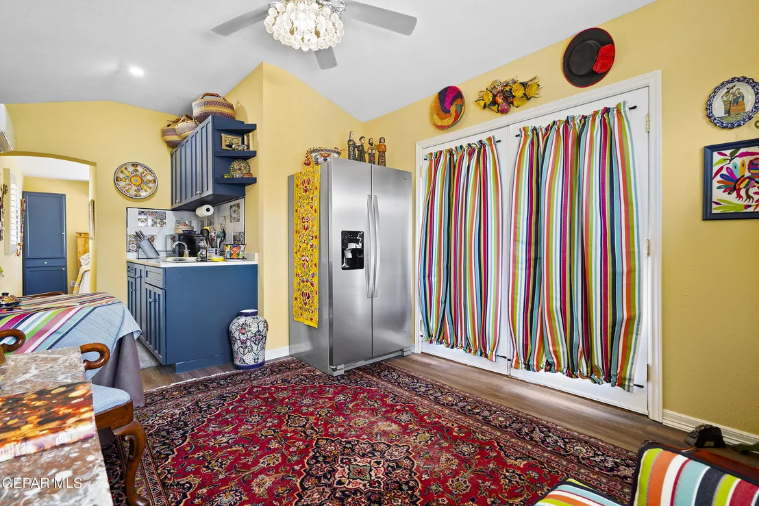 Photo of 1109 WHITAKER Lane