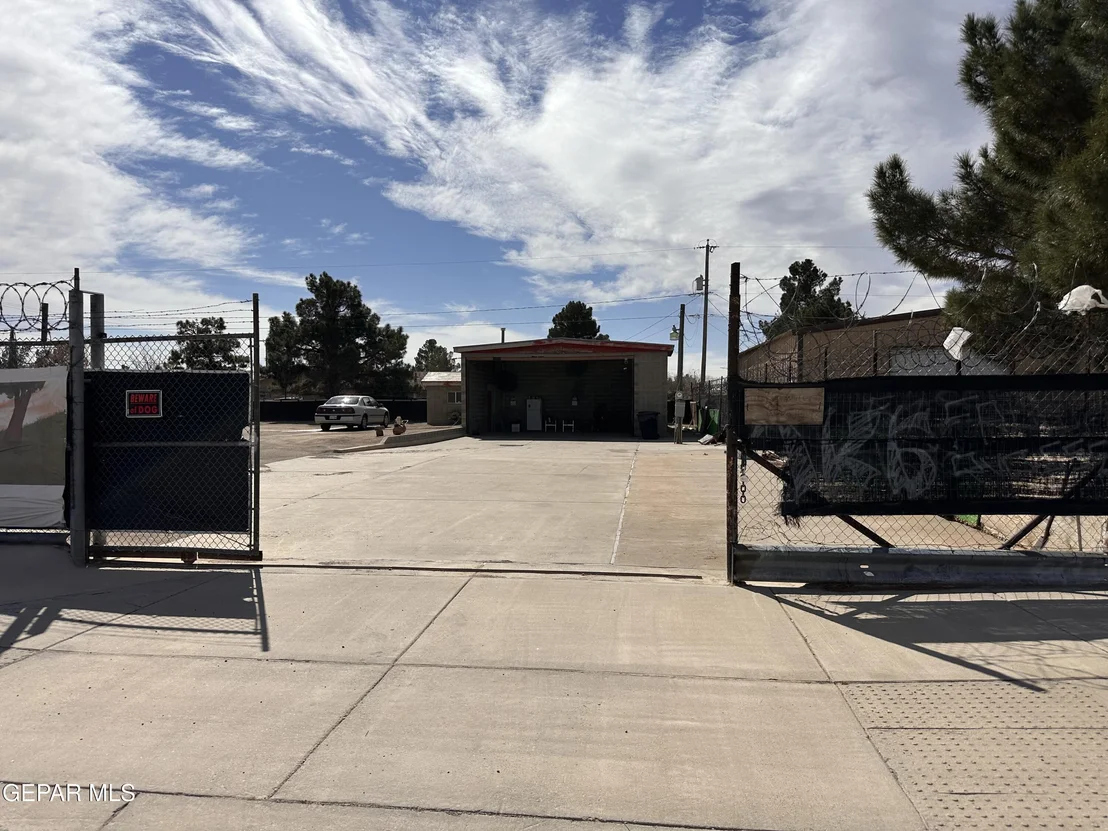 Photo of 14950 Mule Deer Drive