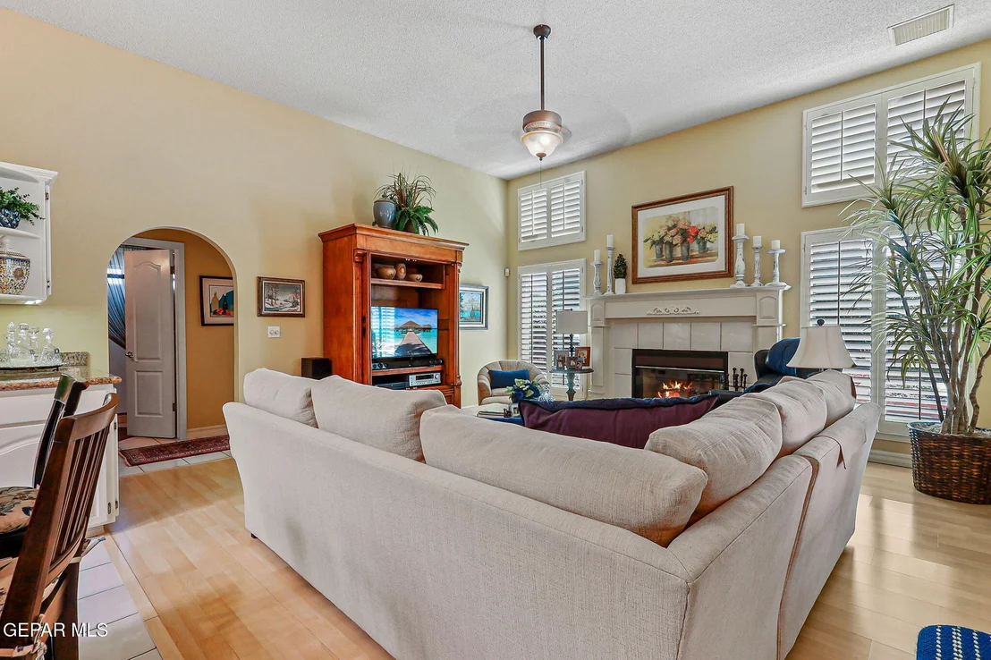 Photo of 4652 GLOBE WILLOW Drive