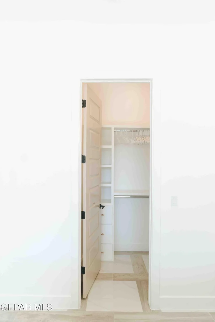 Photo of 653 BIR Circle