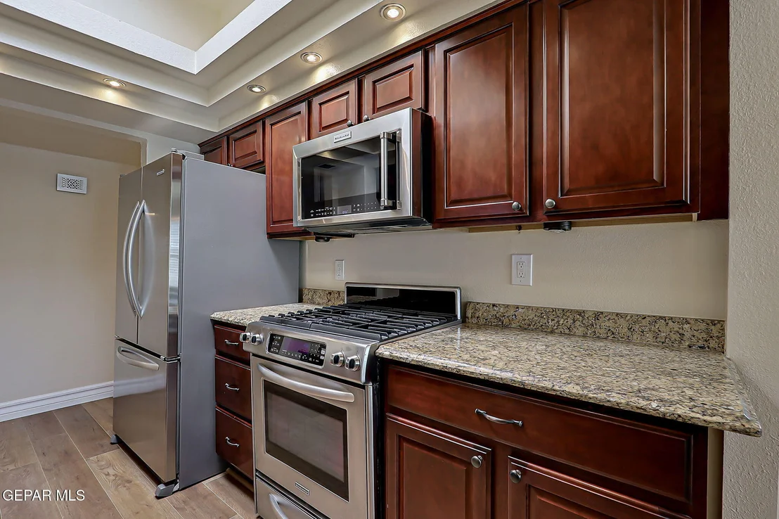 Photo of 10401 Springwood Drive