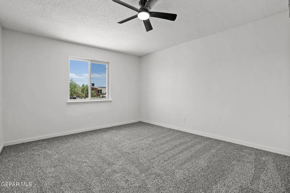 Photo of 212 MANUEL Drive