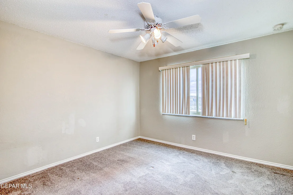 Photo of 2915 STONE EDGE Road
