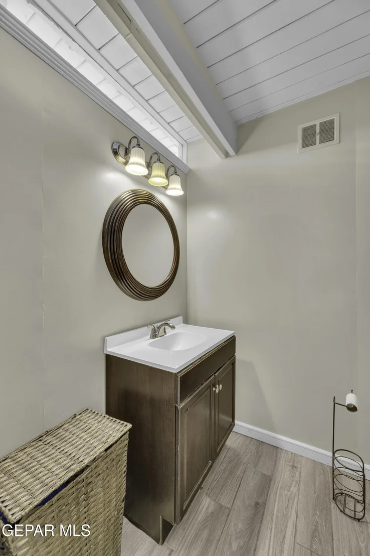 Photo of 1519 PASSERO Drive