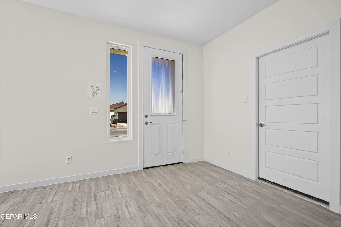 Photo of 7621 ENCHANTED RIDGE Drive