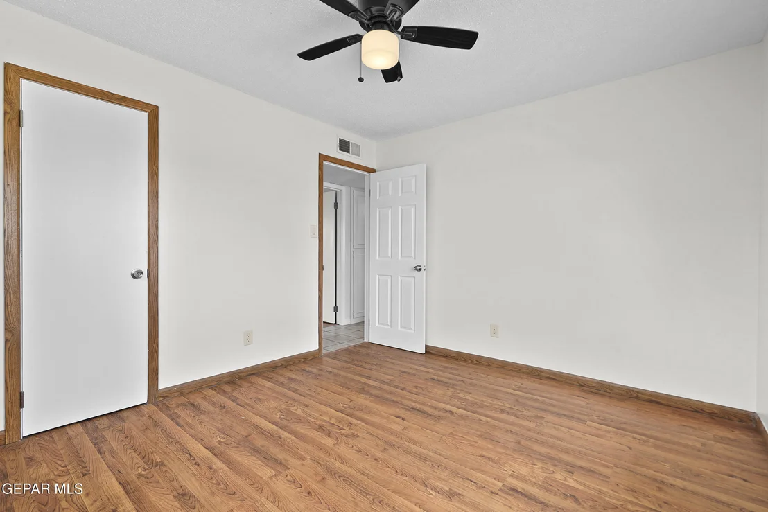Photo of 3317 DUNGARVAN Drive