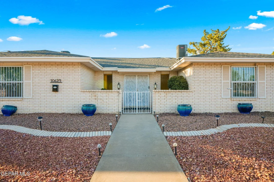 Photo of 10629 Sombra Verde Drive