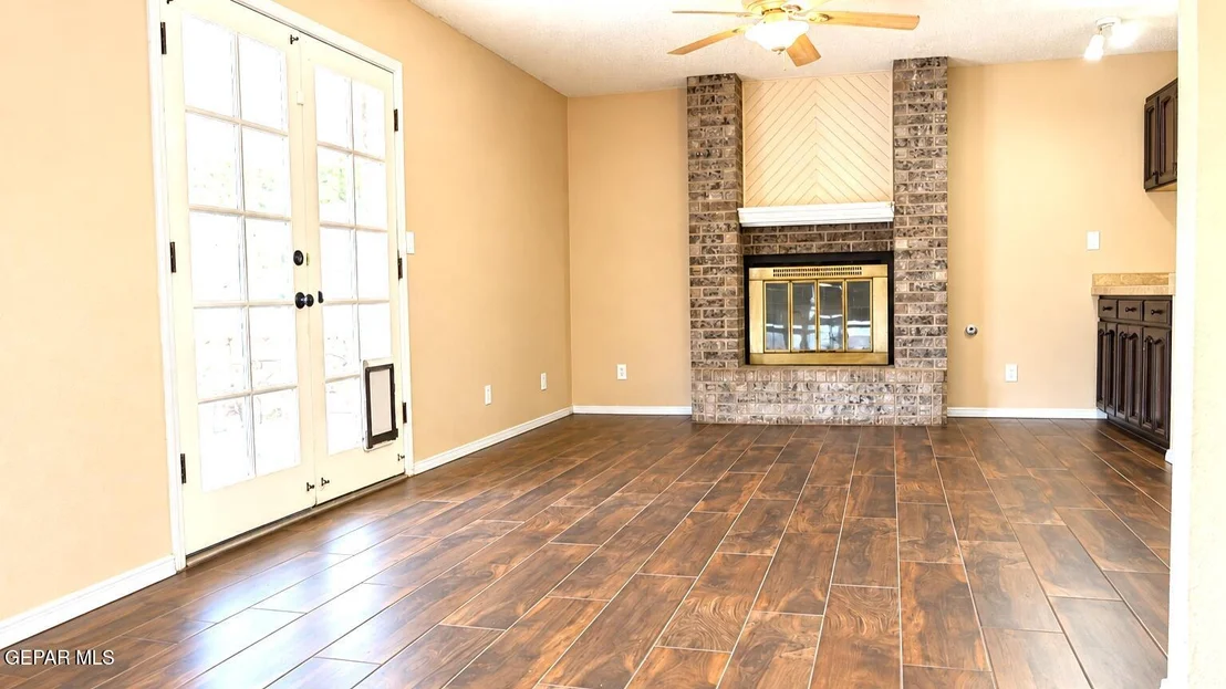 Photo of 11221 KINGFISH Court