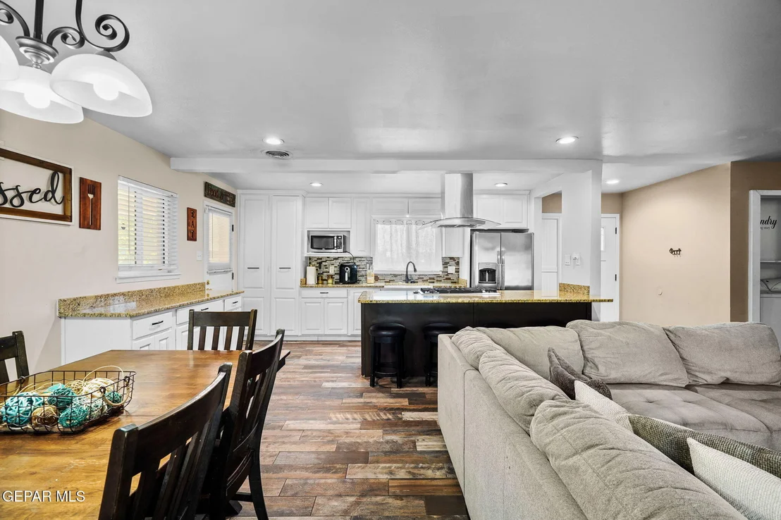 Photo of 3500 ZIRCON Drive