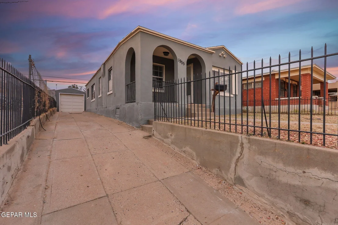 Photo of 1955 HAPPER Street
