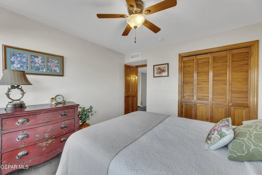 Photo of 7016 TOLUCA Drive