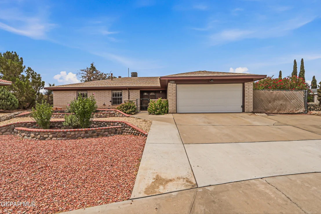 Photo of 1501 JERRY PATE Place