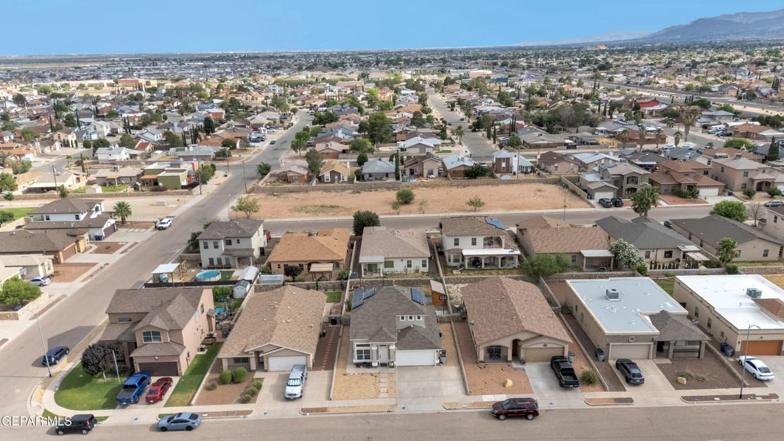 Photo of 5816 REDSTONE RIM Drive