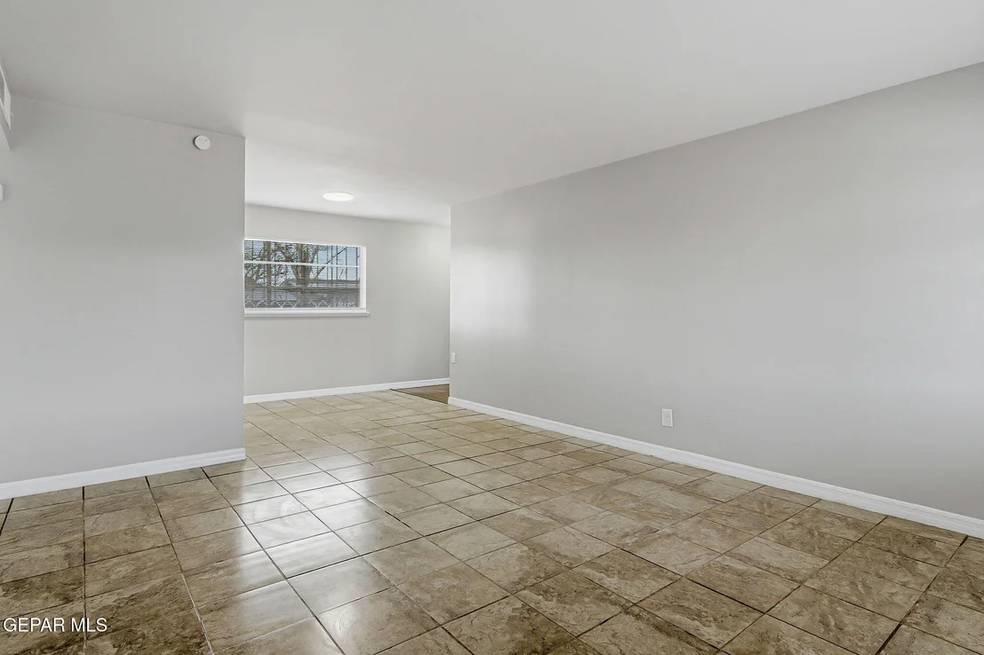 Photo of 5708 LEXINGTON Drive