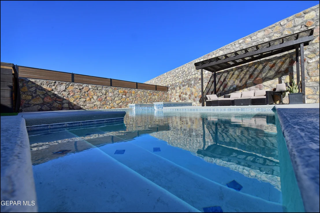 Photo of 7427 Sidewinder Bend Drive