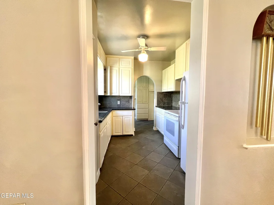 Photo of 4785 CUMBERLAND Circle