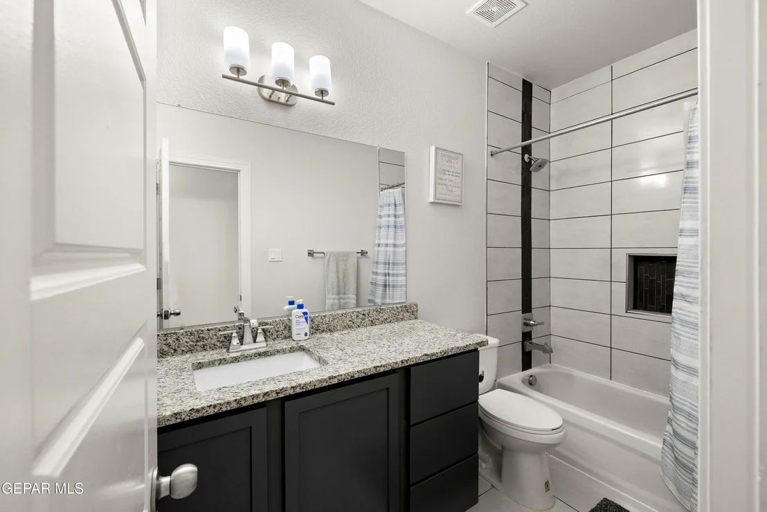 Photo of 864 CRYSTAL DEER Drive