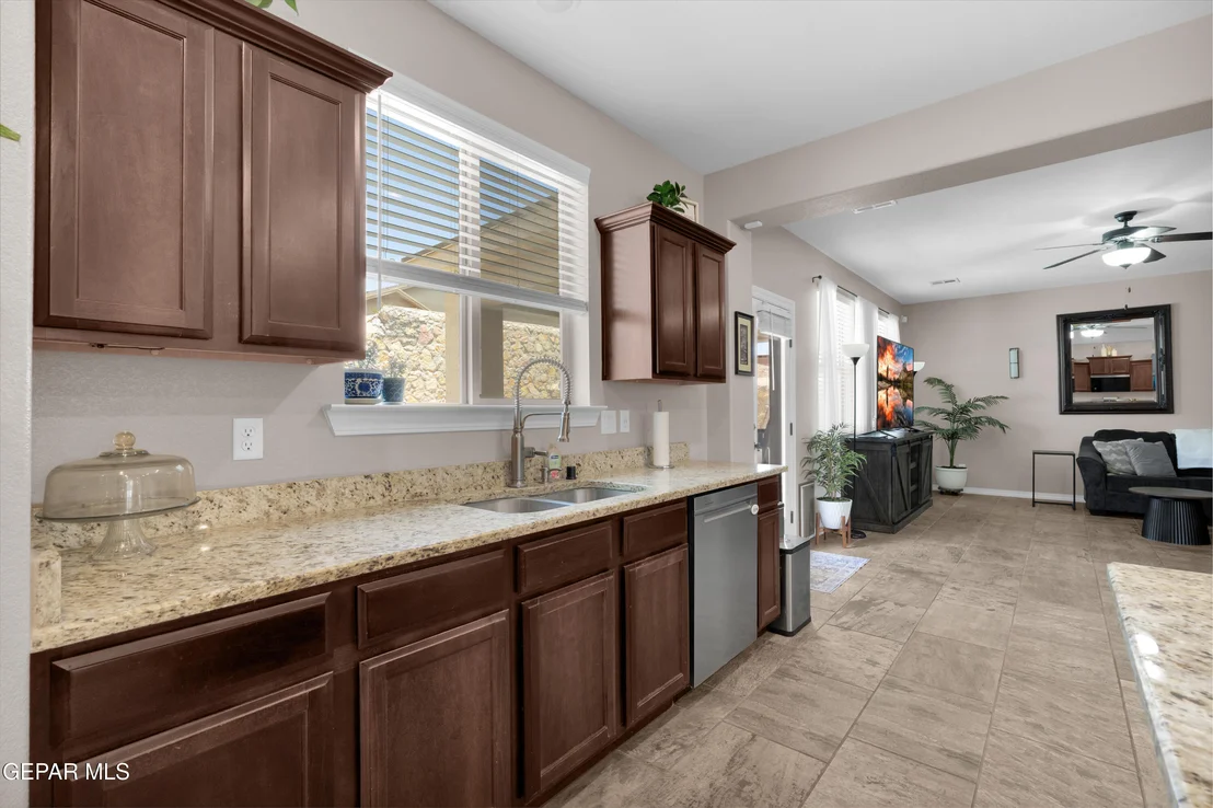 Photo of 7837 ENCHANTED RIDGE Drive