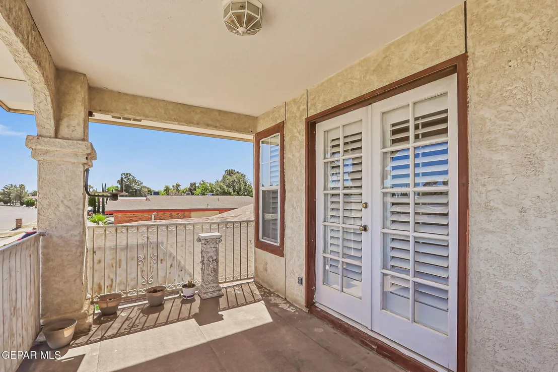 Photo of 11328 BEACH FRONT Drive