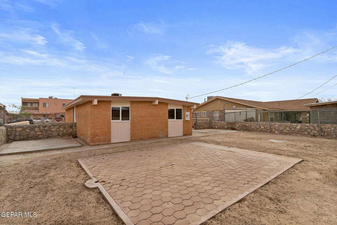 Photo of 8748 BUENA PARK Drive