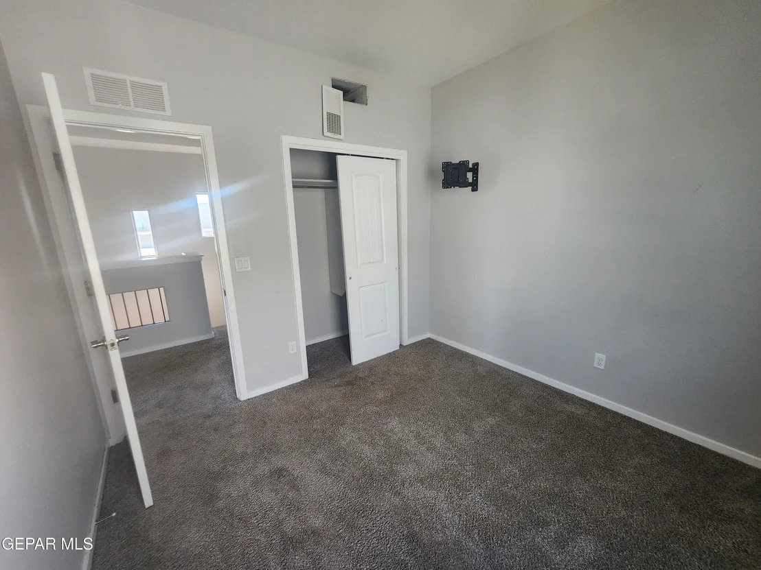 Photo of 10093 HUECO JUNCTION Road