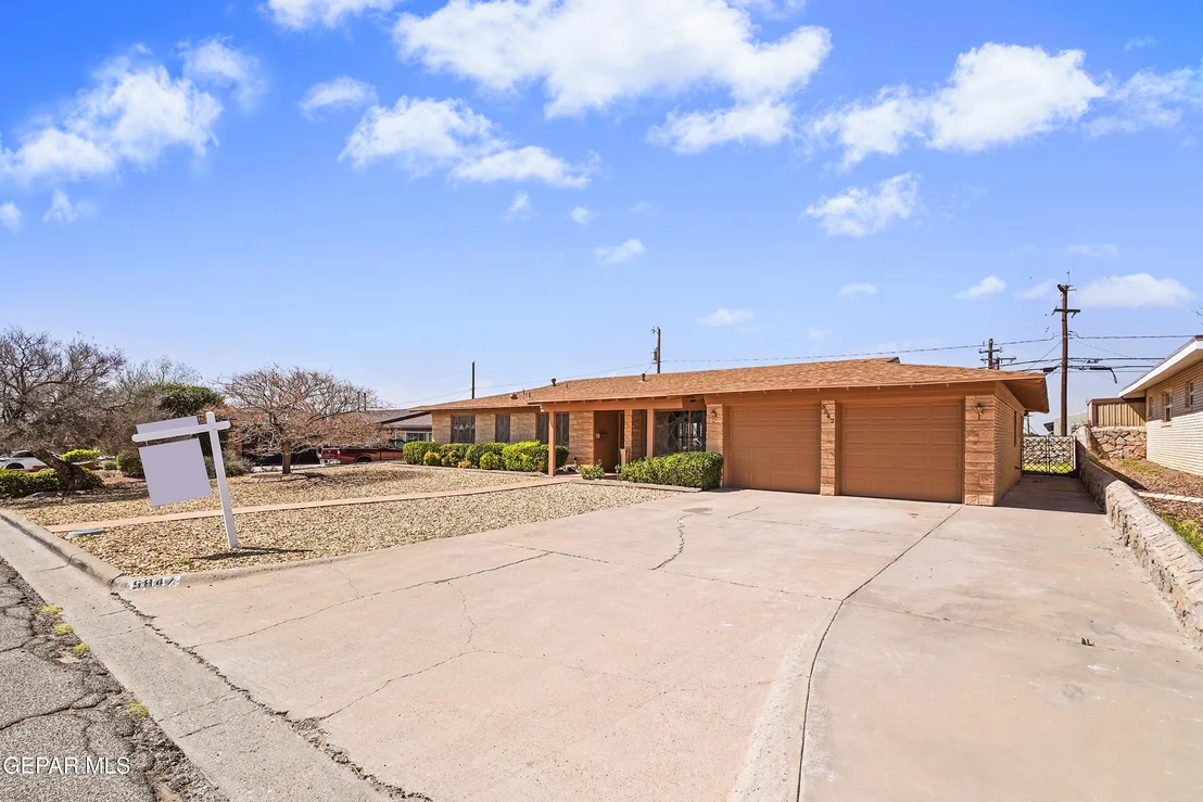 Photo of 5847 BURNING TREE Drive
