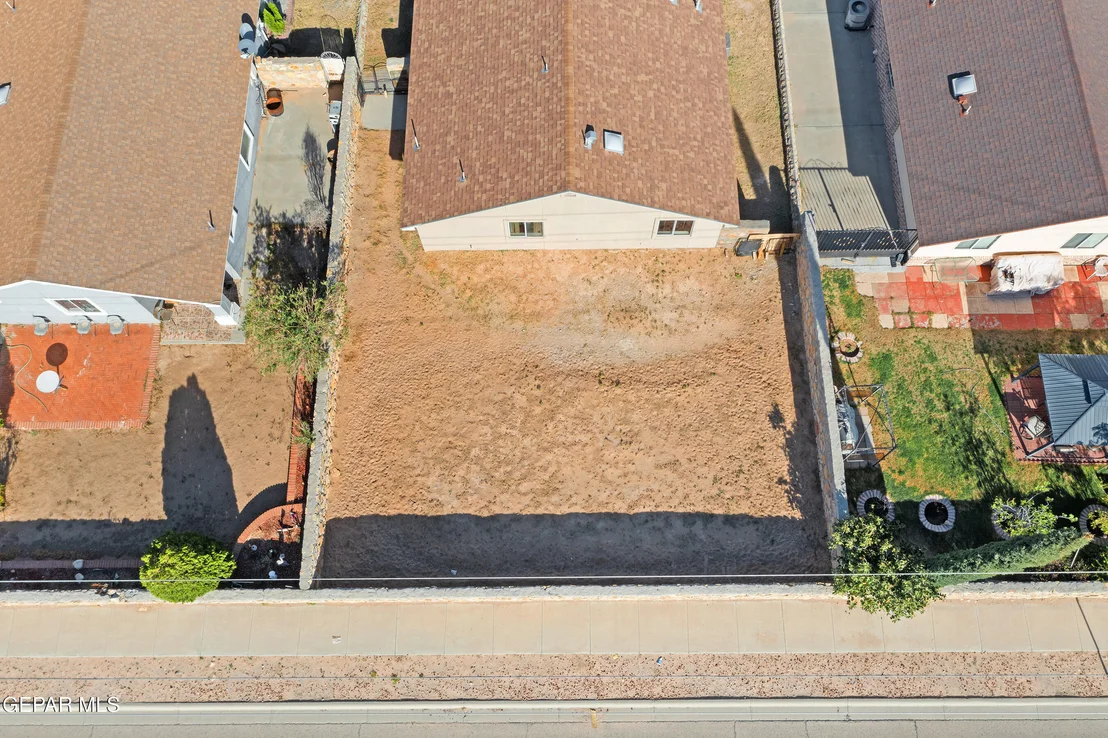 Photo of 693 DESERT SAGE Drive