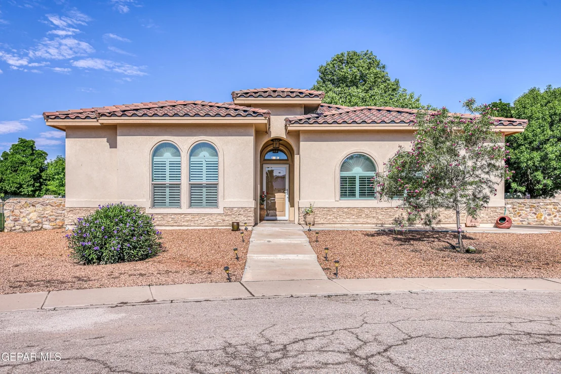Photo of 1081 DONA BEATRIZ Circle