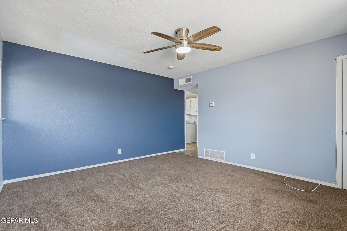 Photo of 3917 OLYMPIC Avenue