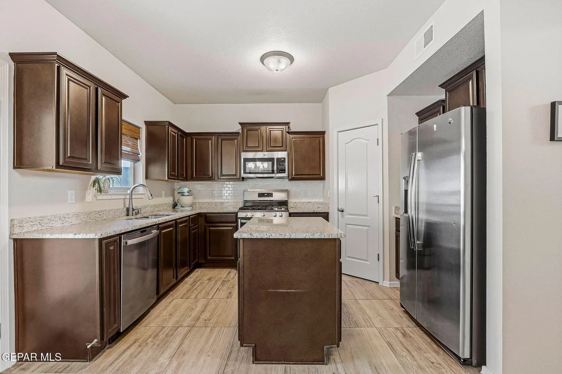 Photo of 11340 Bar Ranch Court