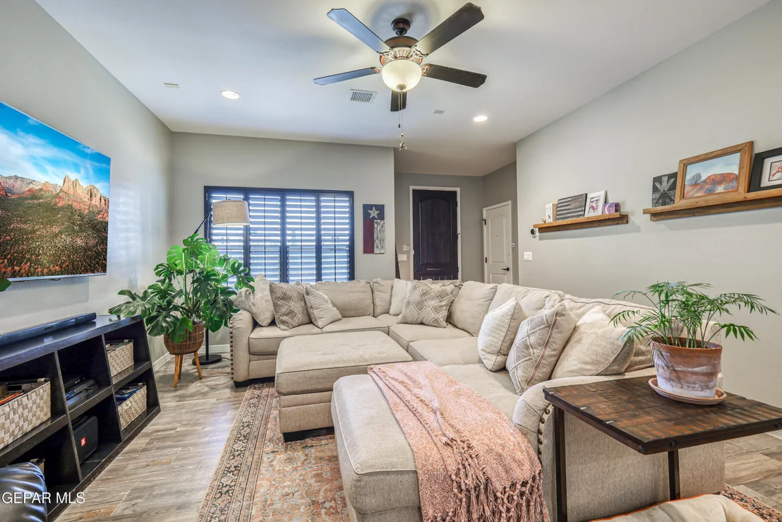 Photo of 2109 ROBERT DRENNAN Place
