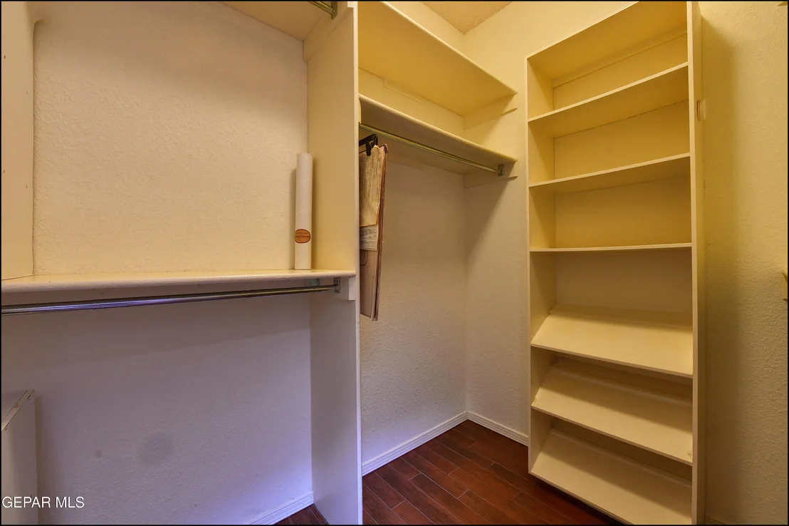 Photo of 7516 BIG BEND Drive