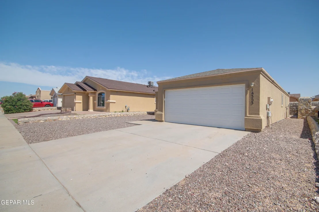 Photo of 14353 SPANISH POINT Drive
