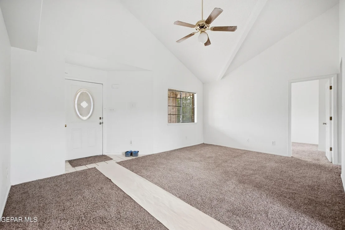 Photo of 11421 LONE WOLF Circle