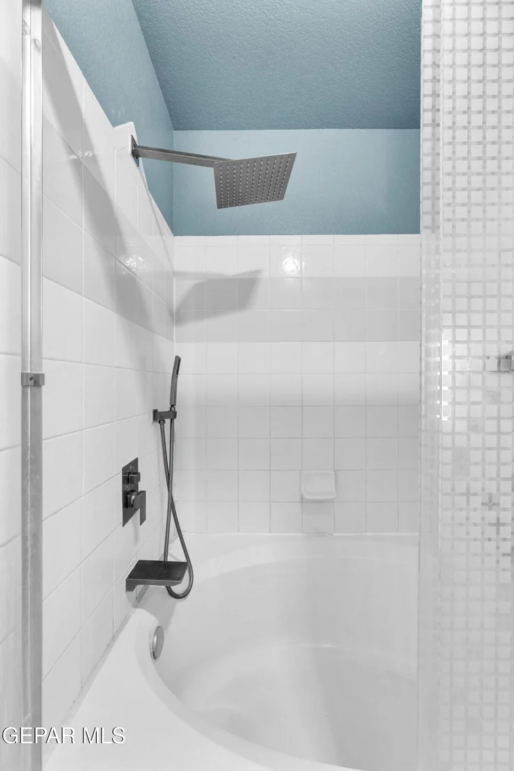 Photo of 427 Winter Spring Place