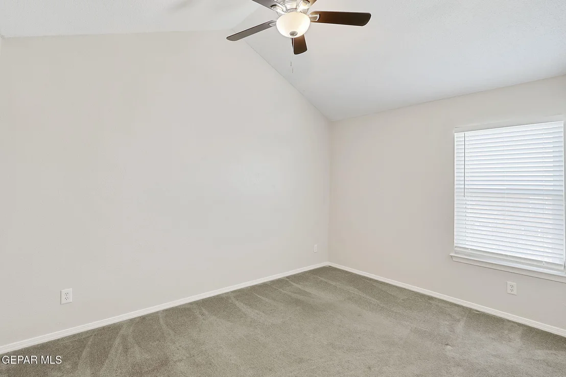 Photo of 601 Kearney Way