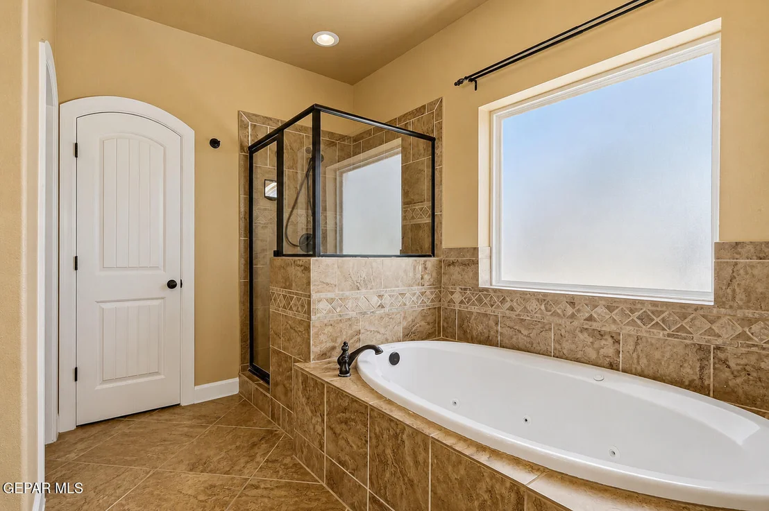 Photo of 5544 DENNIS CAVIN Lane